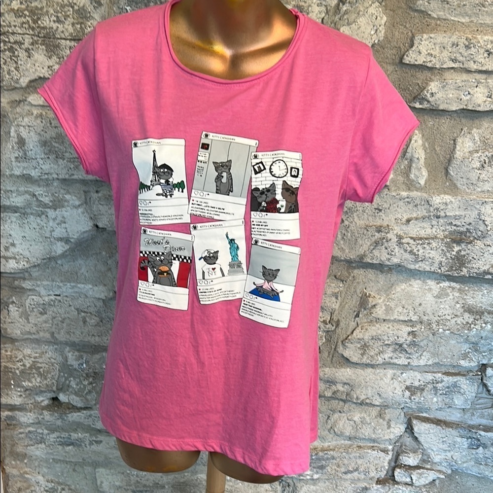 Tee with Cat Graphic Design
